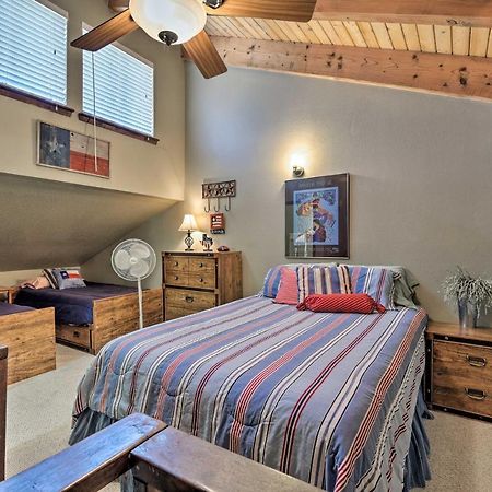 Condo With Grill Access Close To Angel Fire Resort Екстер'єр фото