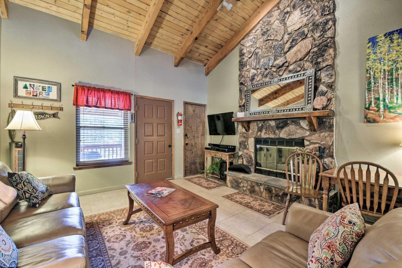 Condo With Grill Access Close To Angel Fire Resort Екстер'єр фото