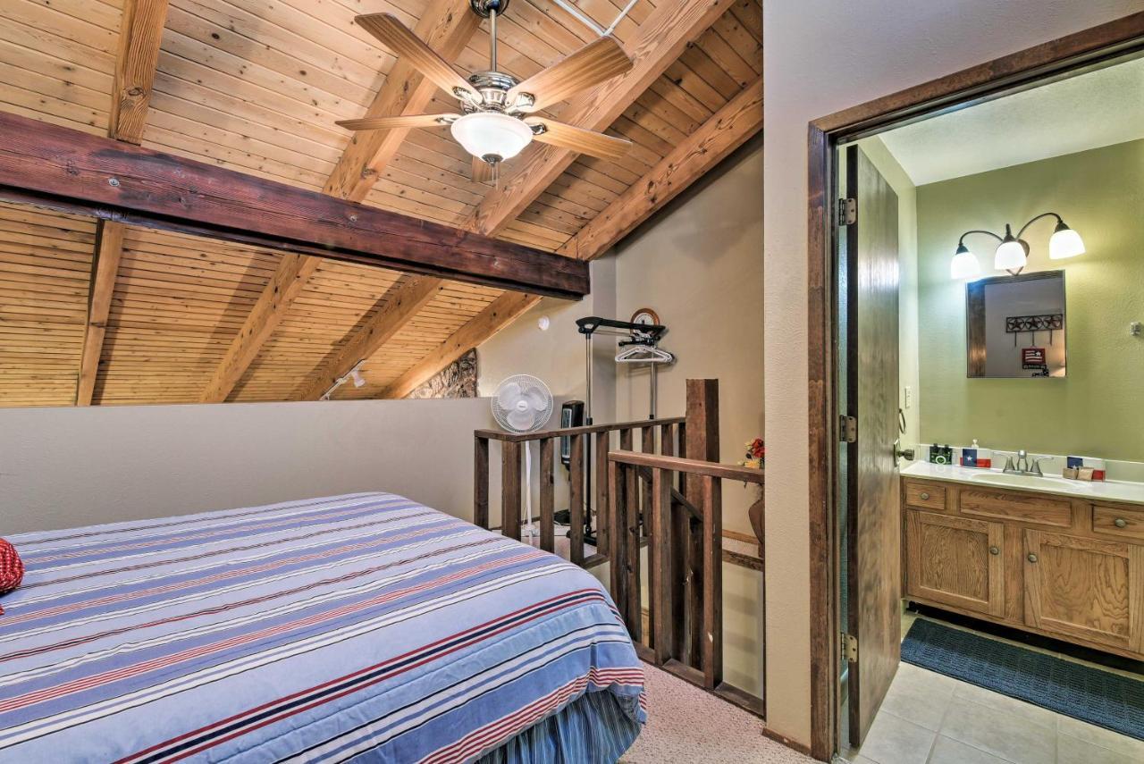 Condo With Grill Access Close To Angel Fire Resort Екстер'єр фото